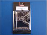 AR-F7214 Soviet/Russian modern airfield groung personnel, 3 figures