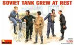 MA35009 Soviet tank crew at rest