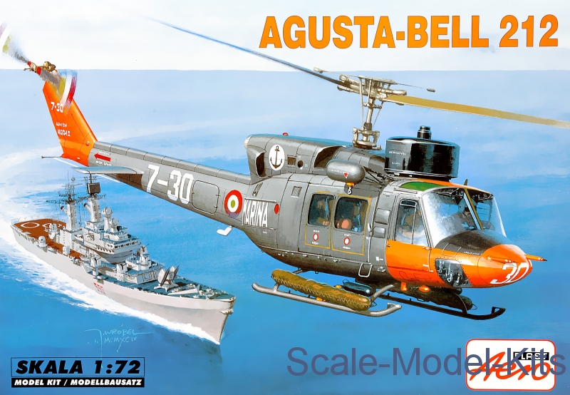 Helicopter gunship agusta bell 212 army italy helicopter nine 1/72e scale