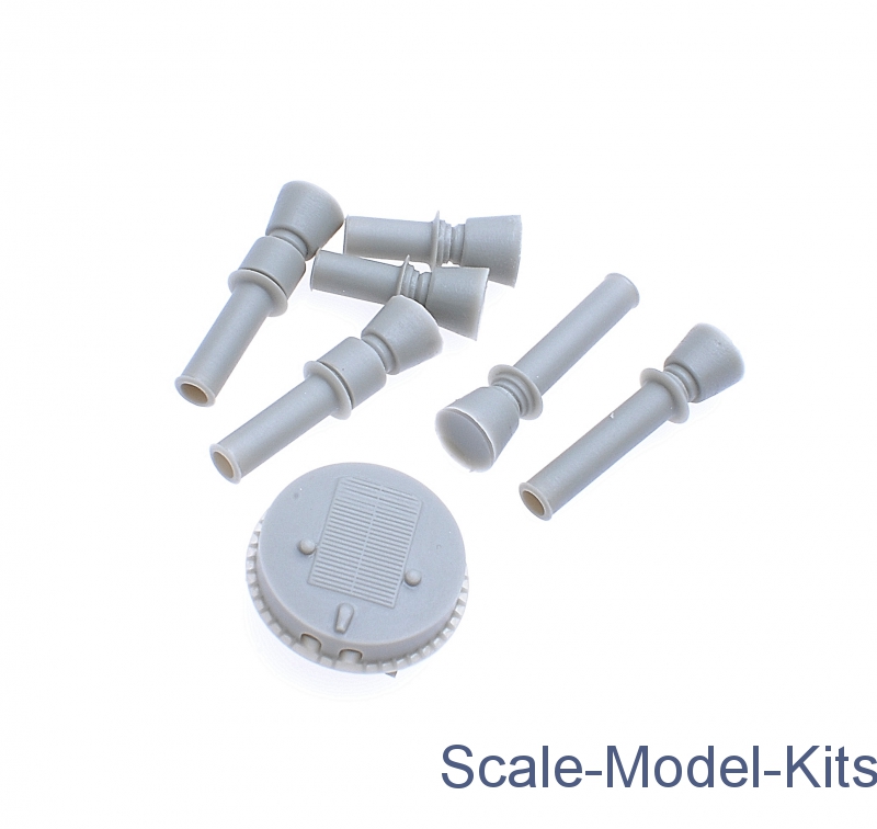 HMS Sans Pareil Battleship, plastic scale model kit in 1