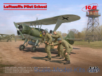 ICM32017 Luftwaffe Pilot School